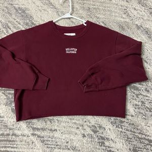 Maroon Hollister crop top